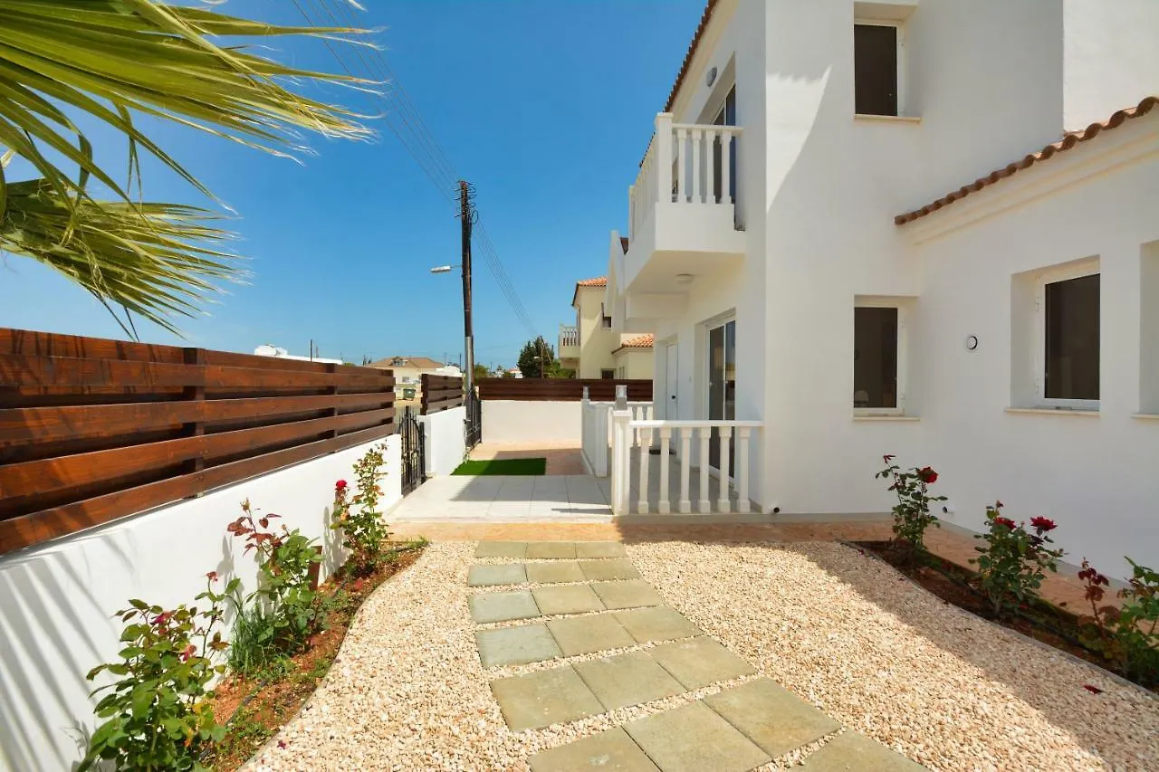 Nissi Palms Villa Aya Napa