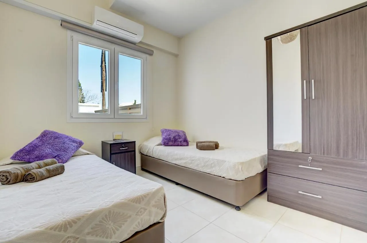 Nissi Palms Villa 아이아 나파