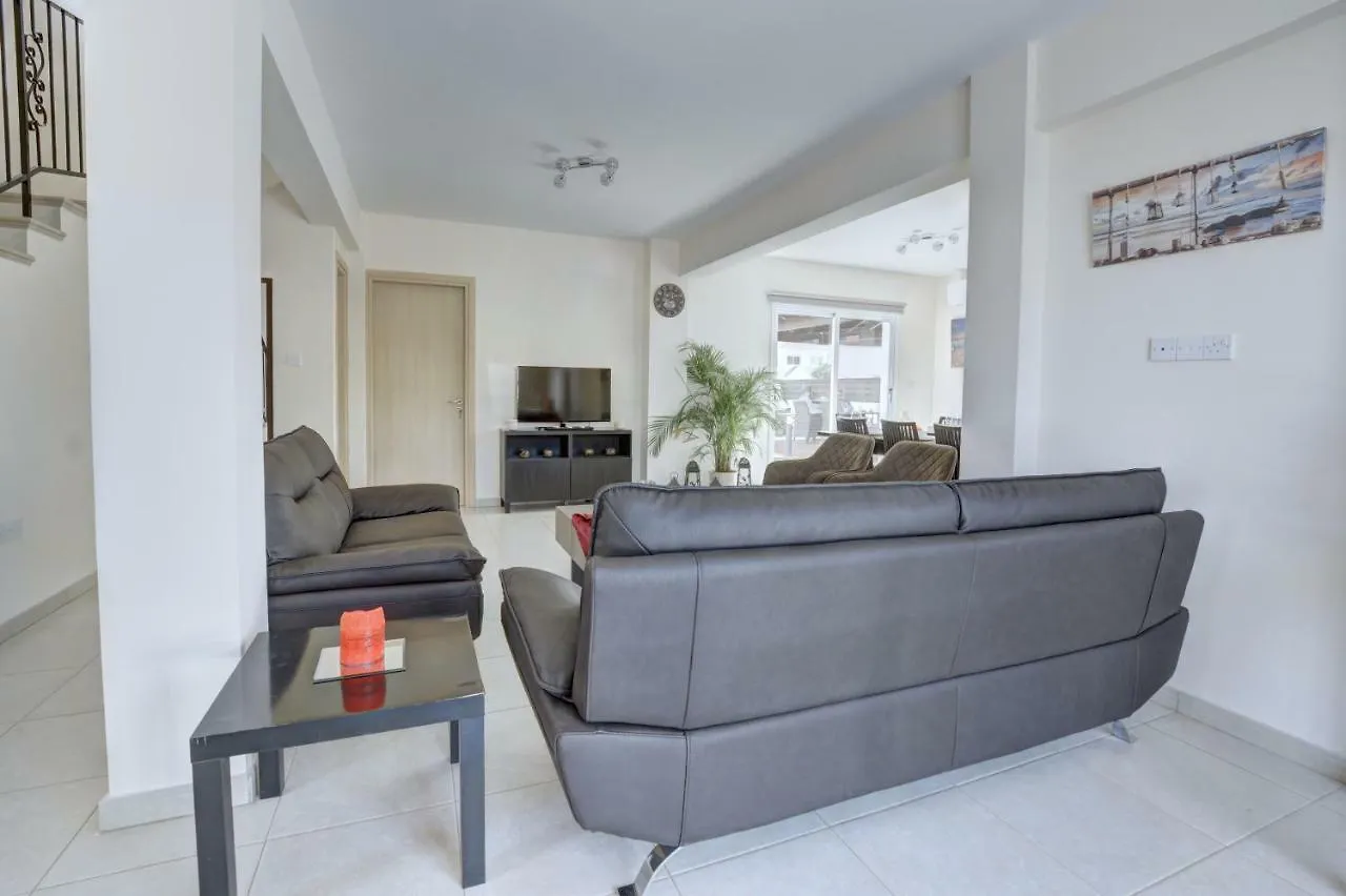 Nissi Palms Villa Αγία Νάπα 0*,